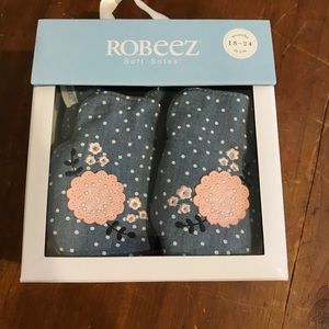 Chambray Bouquet Robeez Moccasins NWT
